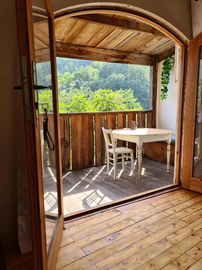 Gite Le Chalet Gourdon  Holiday home